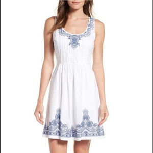 Vineyard Vines Embroidered Dress